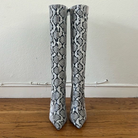 NWOT Lexie Boot in Natural Snake by Tony Bianco - Picture 6 of 10